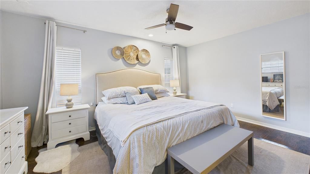 For Sale: $450,000 (3 beds, 2 baths, 1657 Square Feet)