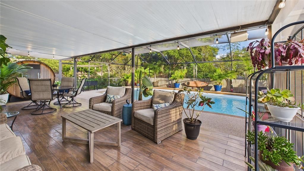 For Sale: $450,000 (3 beds, 2 baths, 1657 Square Feet)