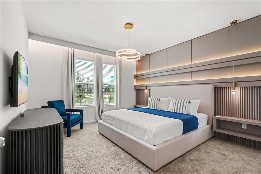 For Sale: $1,095,000 (9 beds, 6 baths, 4363 Square Feet)