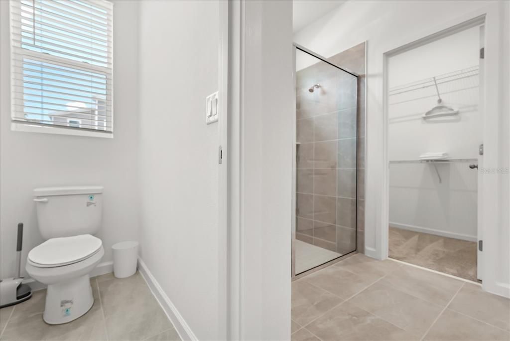 For Sale: $1,095,000 (9 beds, 6 baths, 4363 Square Feet)