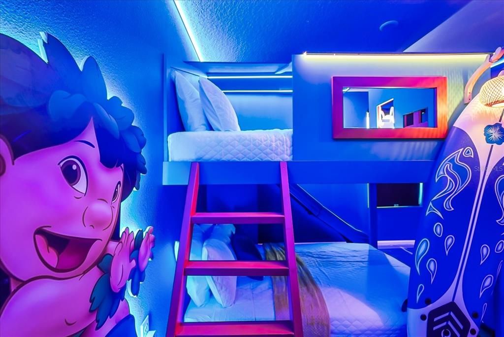 For Sale: $1,095,000 (9 beds, 6 baths, 4363 Square Feet)