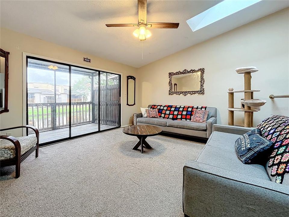 En Venta: $170,000 (2 camas, 2 baños, 1245 Pies cuadrados)