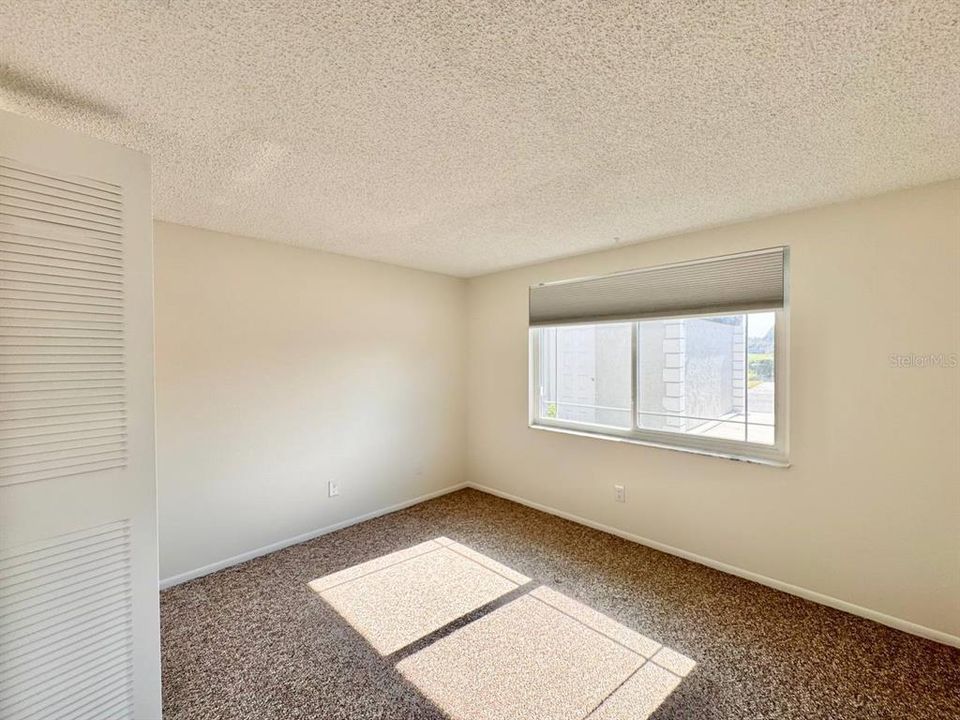 For Rent: $1,500 (2 beds, 1 baths, 827 Square Feet)