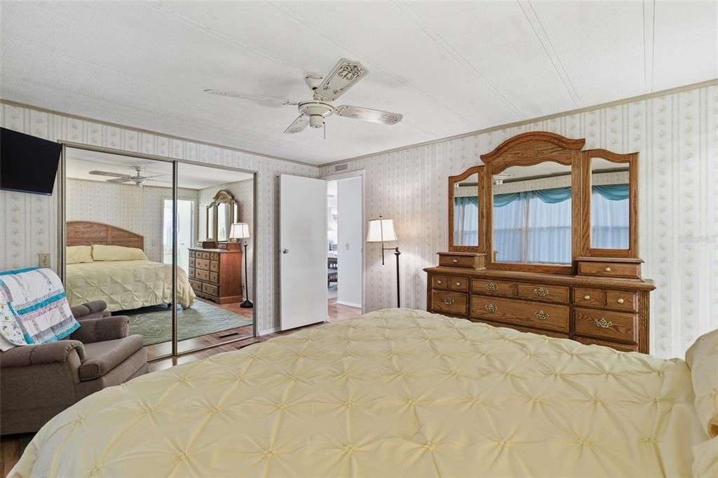 En Venta: $154,500 (2 camas, 2 baños, 1152 Pies cuadrados)