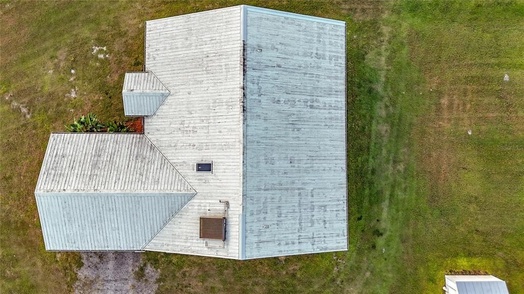 For Sale: $839,900 (3 beds, 2 baths, 2048 Square Feet)