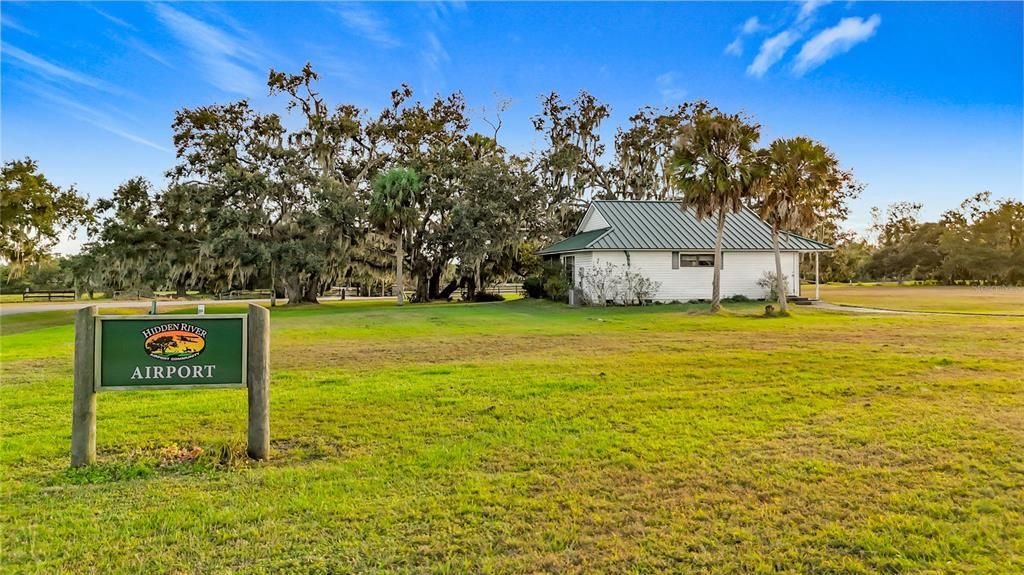 For Sale: $839,900 (3 beds, 2 baths, 2048 Square Feet)