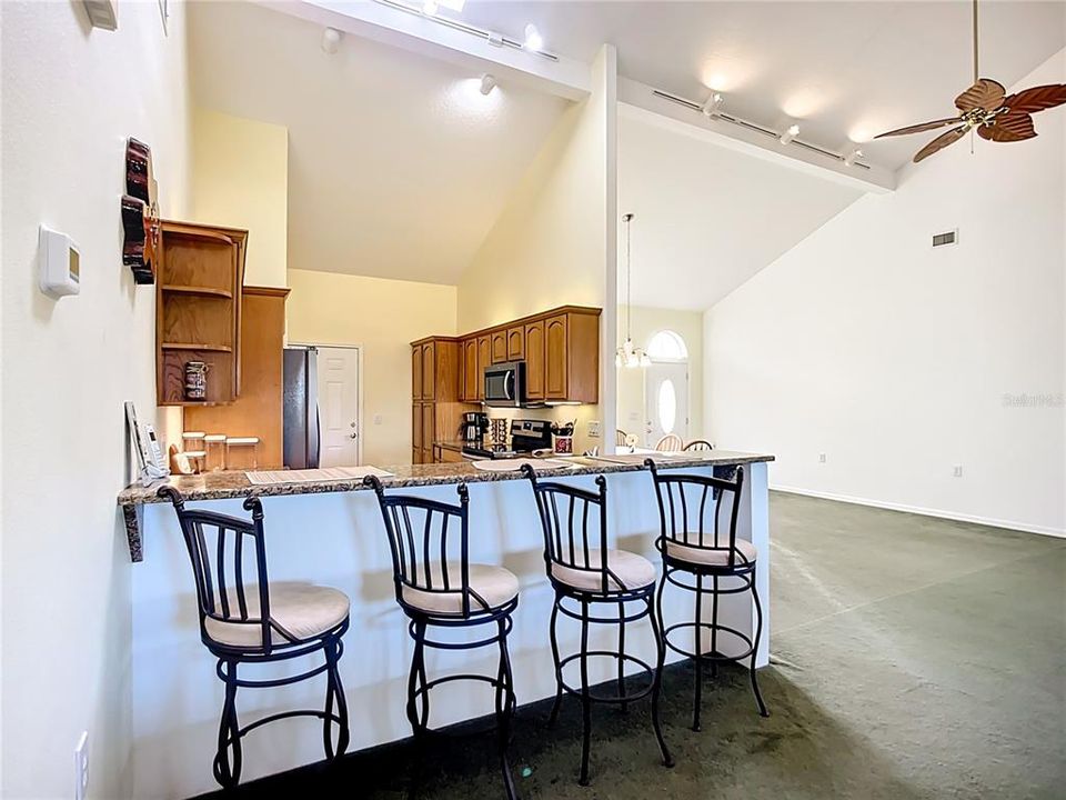 For Sale: $839,900 (3 beds, 2 baths, 2048 Square Feet)