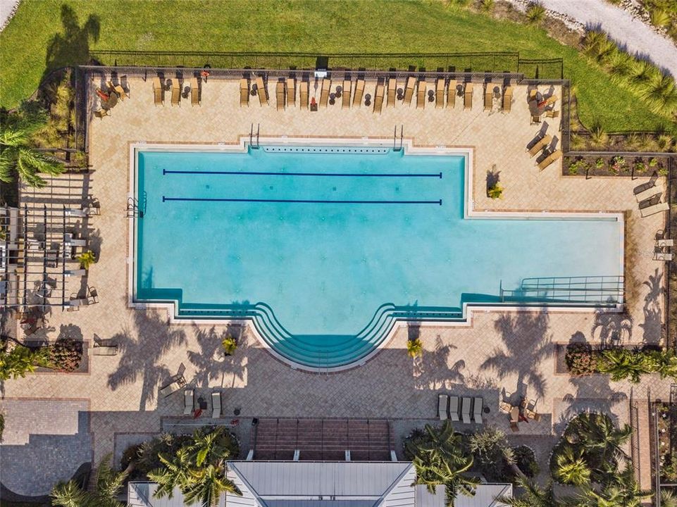 На продажу: $699,999 (4 спален, 4 ванн, 2934 Квадратных фут)