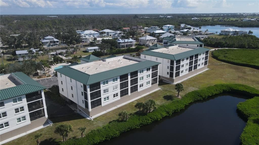 待售: $584,777 (3 贝兹, 2 浴室, 1913 平方英尺)