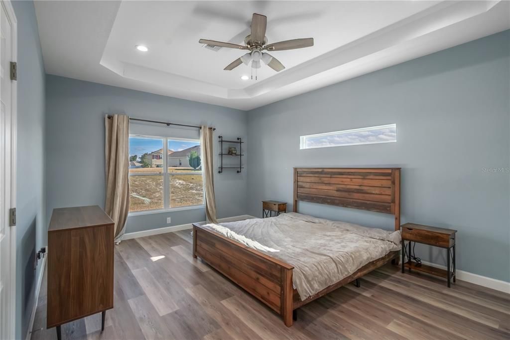 For Sale: $368,999 (3 beds, 2 baths, 1799 Square Feet)