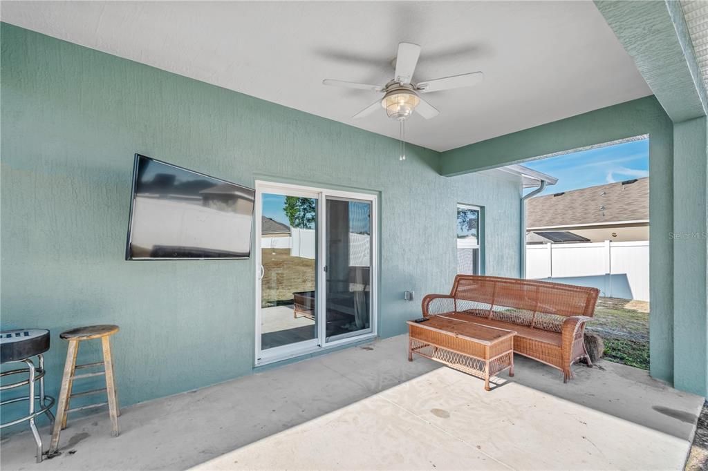 For Sale: $368,999 (3 beds, 2 baths, 1799 Square Feet)