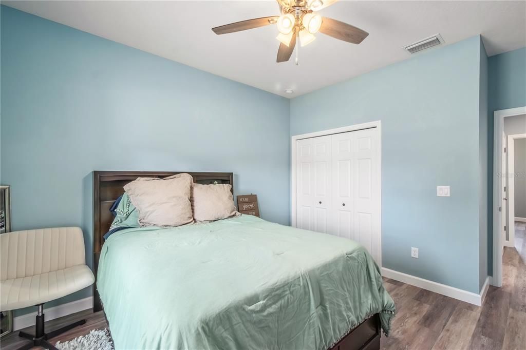 For Sale: $368,999 (3 beds, 2 baths, 1799 Square Feet)