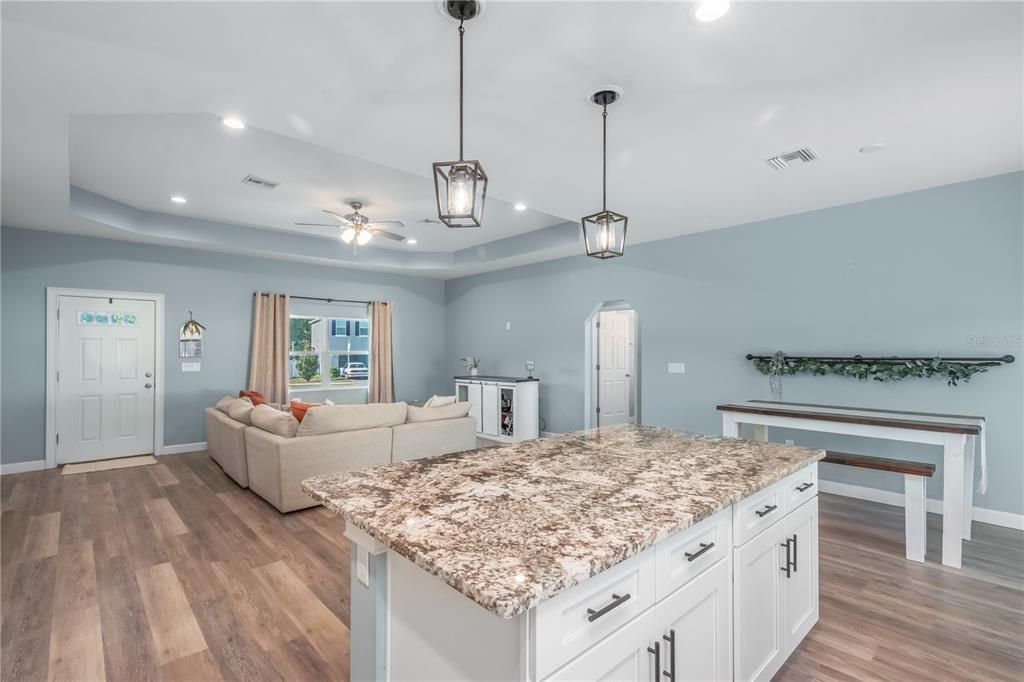 For Sale: $368,999 (3 beds, 2 baths, 1799 Square Feet)