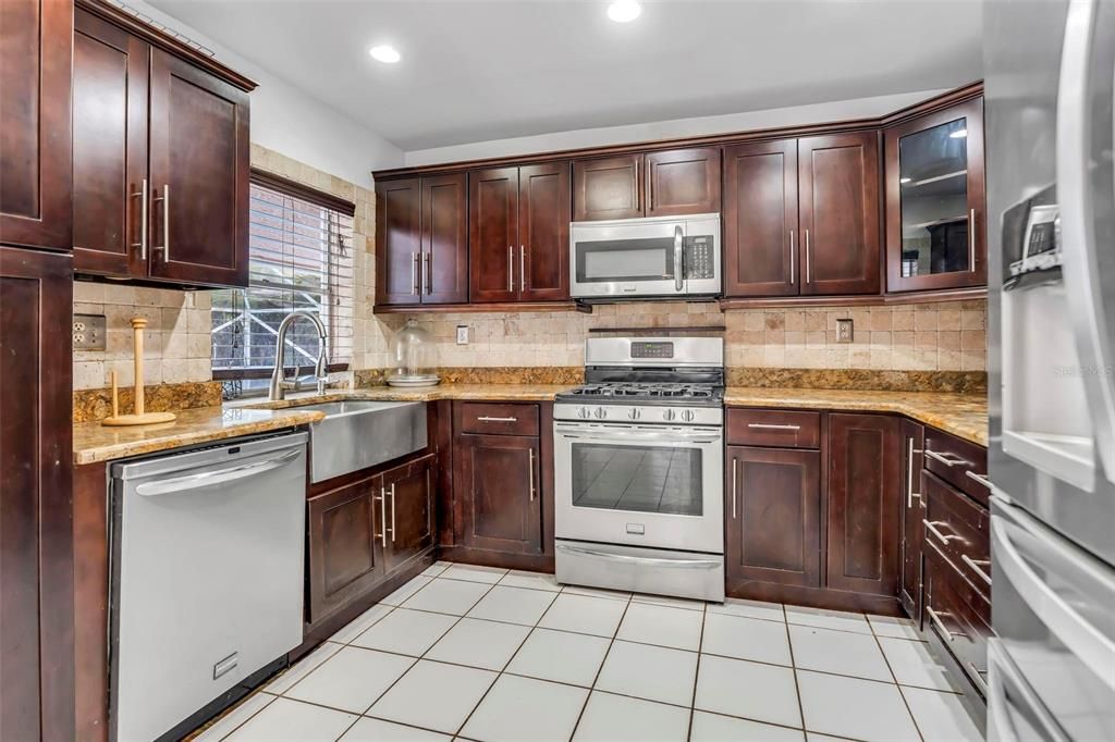 En Venta: $625,000 (3 camas, 2 baños, 1419 Pies cuadrados)