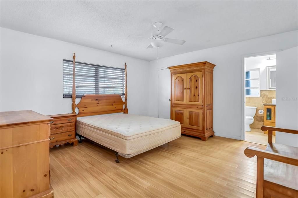 En Venta: $625,000 (3 camas, 2 baños, 1419 Pies cuadrados)