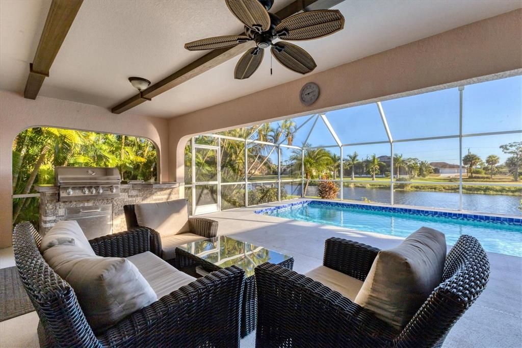 На продажу: $419,000 (3 спален, 2 ванн, 2050 Квадратных фут)