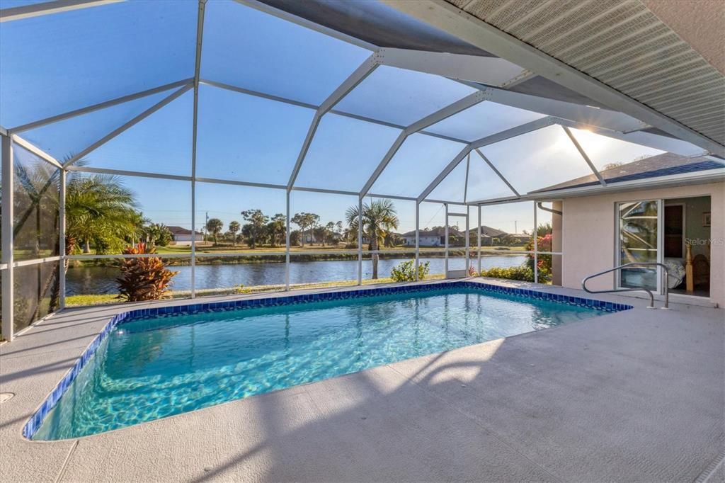 На продажу: $419,000 (3 спален, 2 ванн, 2050 Квадратных фут)