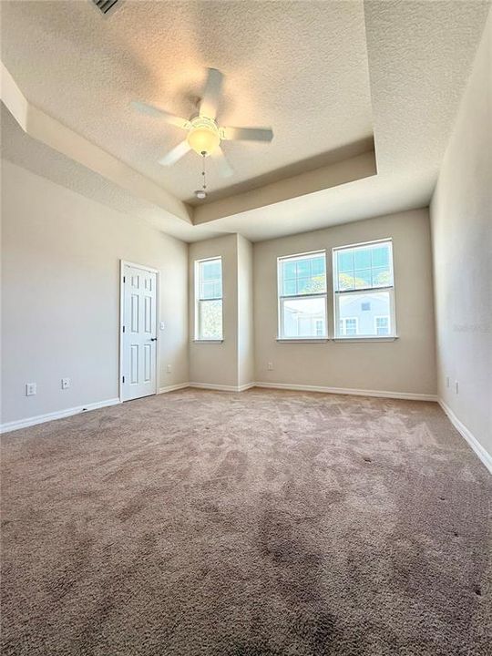 En Renta: $2,000 (3 camas, 2 baños, 1510 Pies cuadrados)