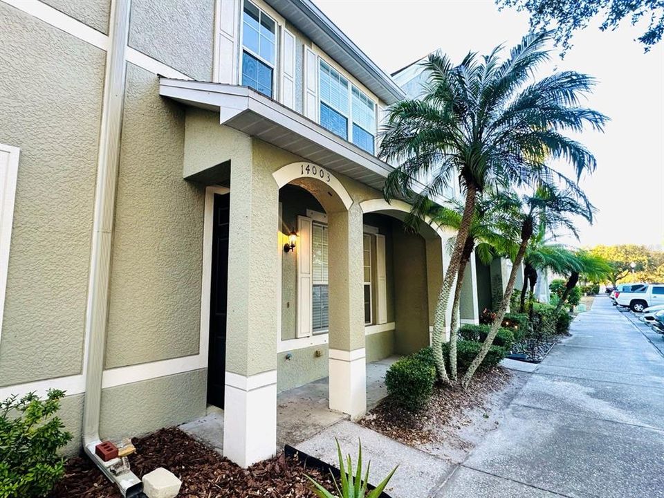 待售: $259,000 (2 贝兹, 2 浴室, 1205 平方英尺)