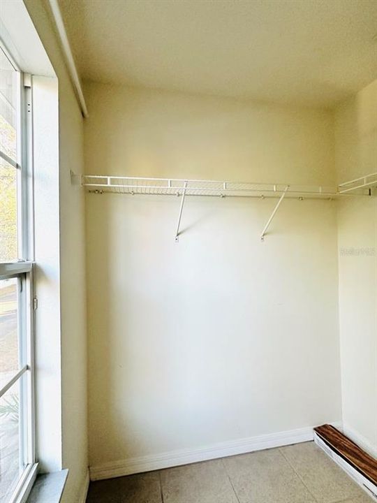 待售: $259,000 (2 贝兹, 2 浴室, 1205 平方英尺)