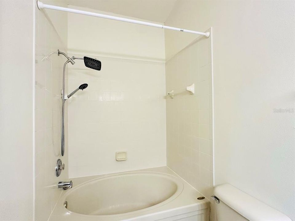 待售: $259,000 (2 贝兹, 2 浴室, 1205 平方英尺)