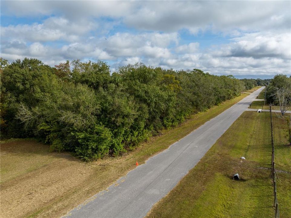 待售: $125,000 (3.03 acres)