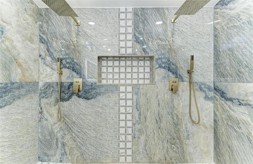 На продажу: $1,185,000 (4 спален, 4 ванн, 3340 Квадратных фут)