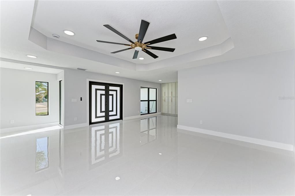 На продажу: $1,185,000 (4 спален, 4 ванн, 3340 Квадратных фут)