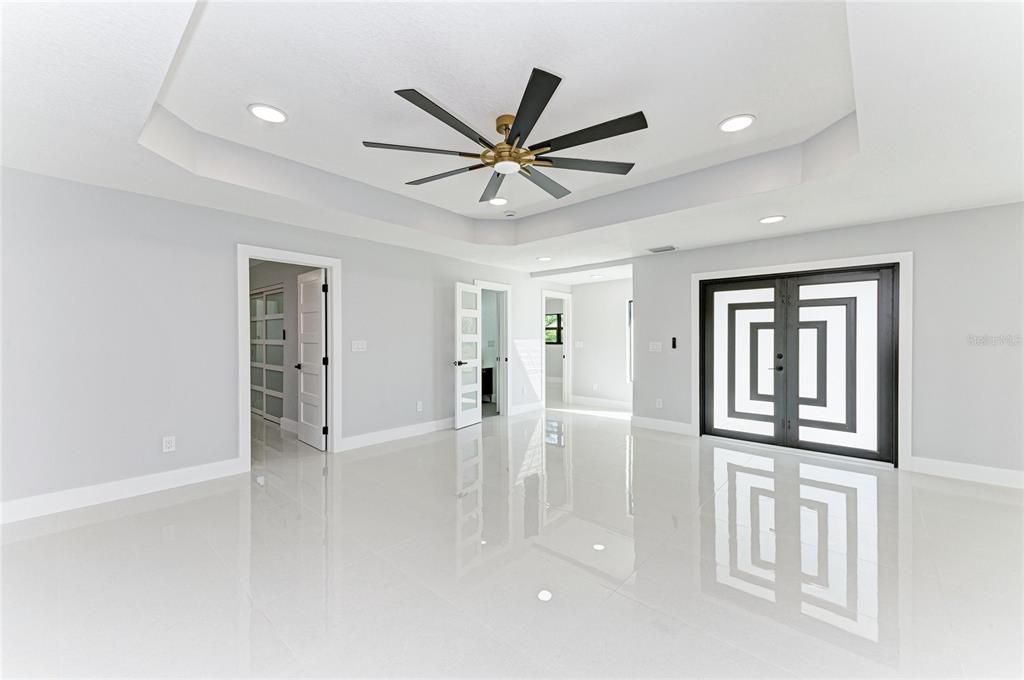 На продажу: $1,185,000 (4 спален, 4 ванн, 3340 Квадратных фут)