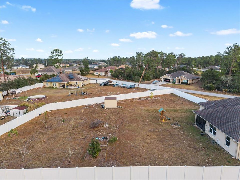 待售: $379,000 (4 贝兹, 2 浴室, 2045 平方英尺)