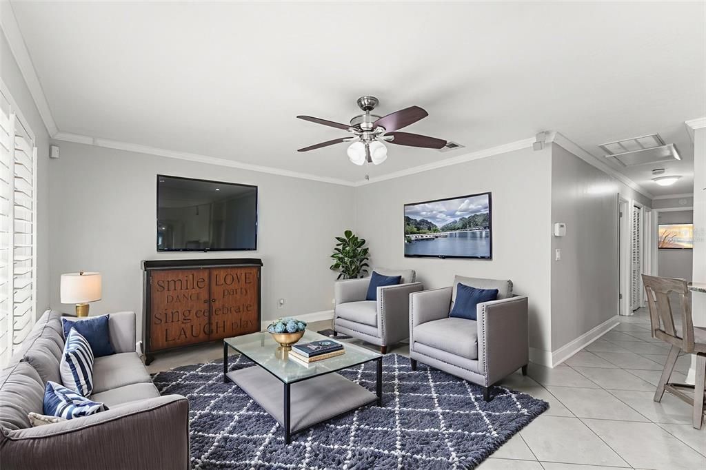 出租: $3,300 (2 贝兹, 2 浴室, 1207 平方英尺)