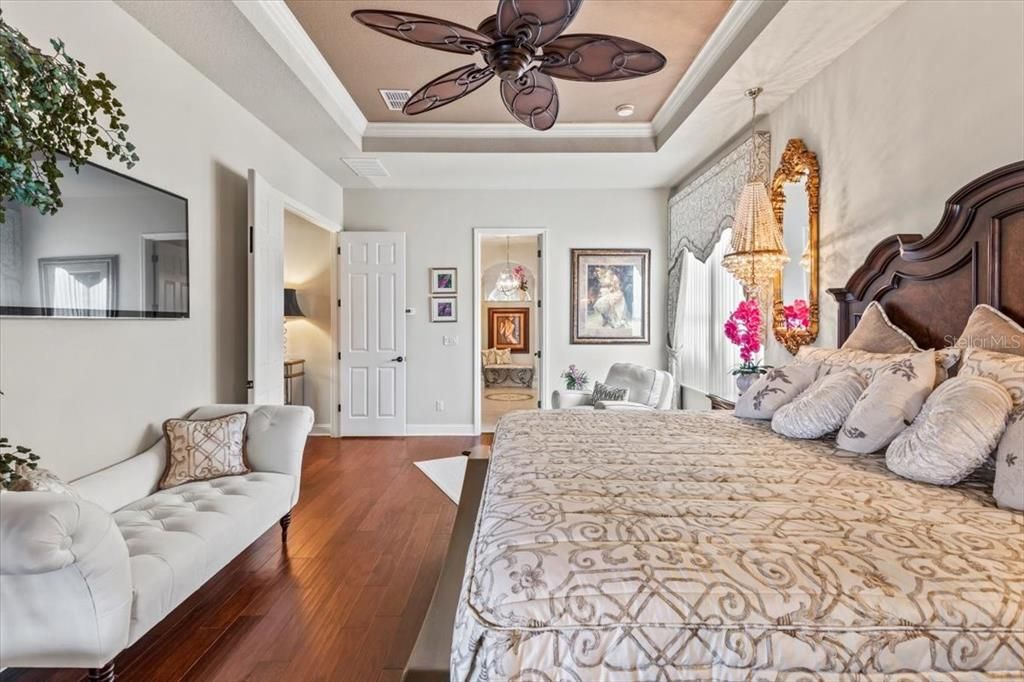 На продажу: $981,000 (3 спален, 3 ванн, 3232 Квадратных фут)