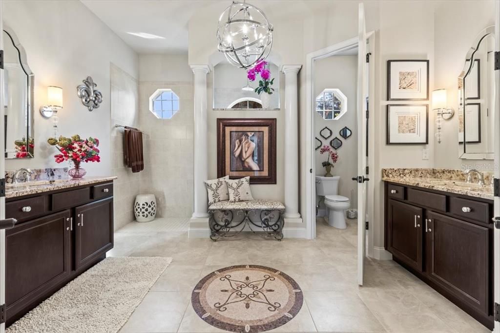 На продажу: $981,000 (3 спален, 3 ванн, 3232 Квадратных фут)