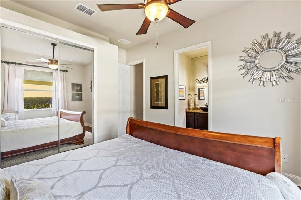 На продажу: $981,000 (3 спален, 3 ванн, 3232 Квадратных фут)