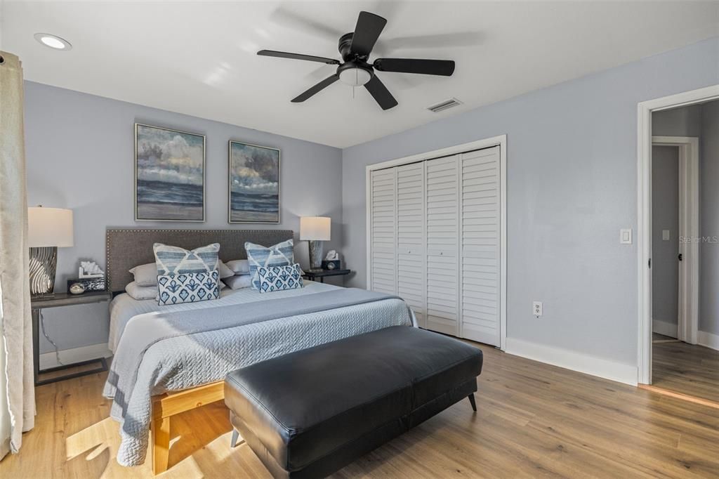 For Sale: $859,000 (4 beds, 2 baths, 2250 Square Feet)