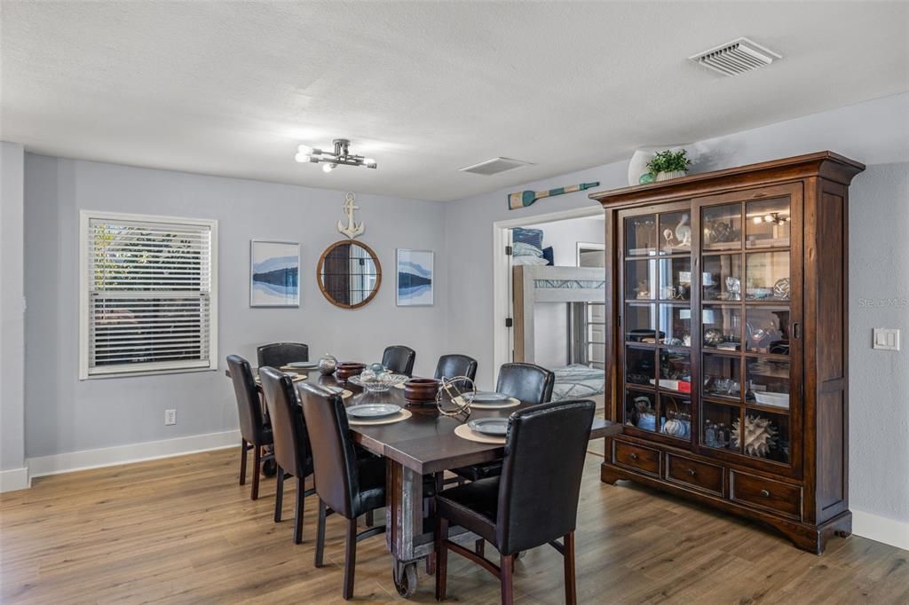 For Sale: $859,000 (4 beds, 2 baths, 2250 Square Feet)