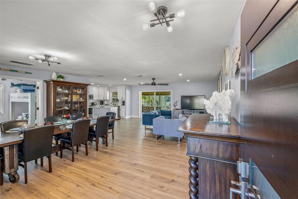 For Sale: $859,000 (4 beds, 2 baths, 2250 Square Feet)