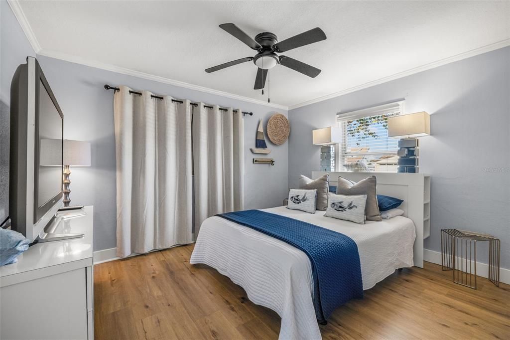 For Sale: $859,000 (4 beds, 2 baths, 2250 Square Feet)