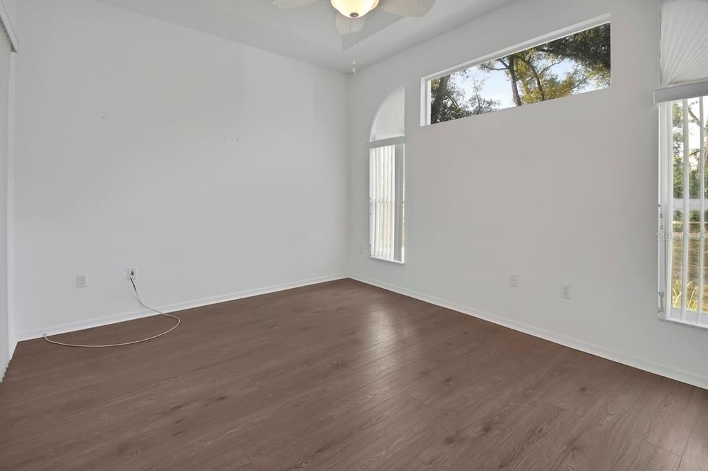 En Venta: $259,900 (2 camas, 2 baños, 1369 Pies cuadrados)