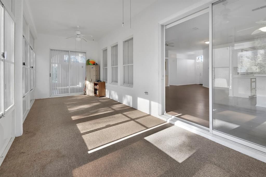 En Venta: $259,900 (2 camas, 2 baños, 1369 Pies cuadrados)