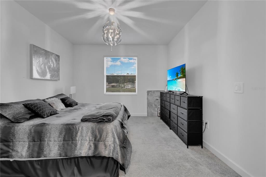 En Venta: $429,900 (4 camas, 3 baños, 2104 Pies cuadrados)