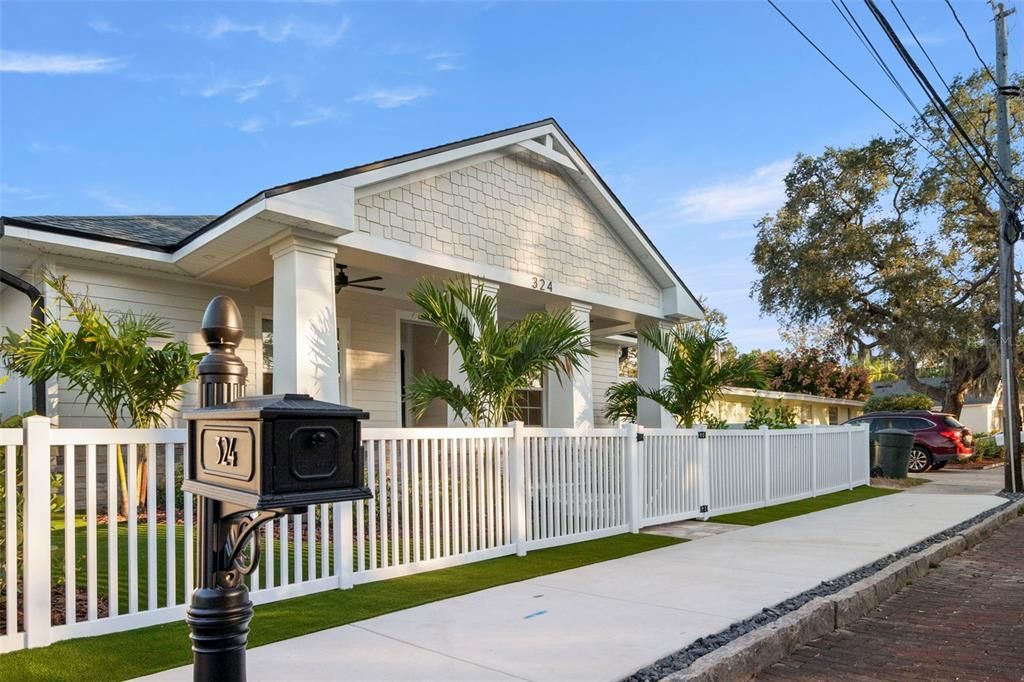 На продажу: $1,699,999 (4 спален, 3 ванн, 2835 Квадратных фут)