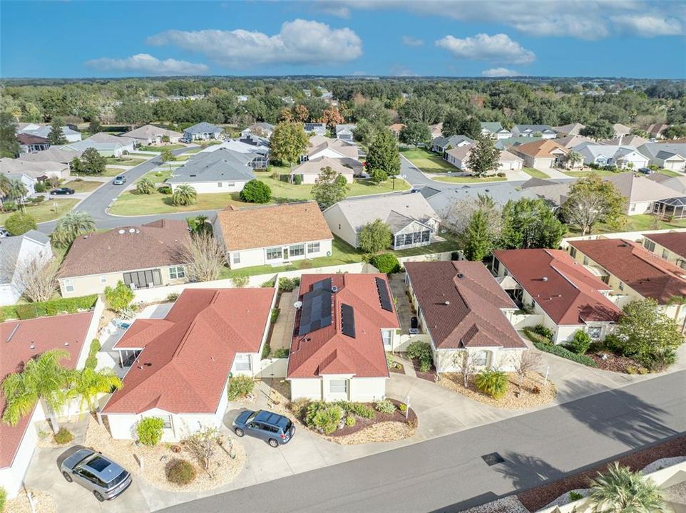 待售: $320,000 (2 贝兹, 2 浴室, 1174 平方英尺)