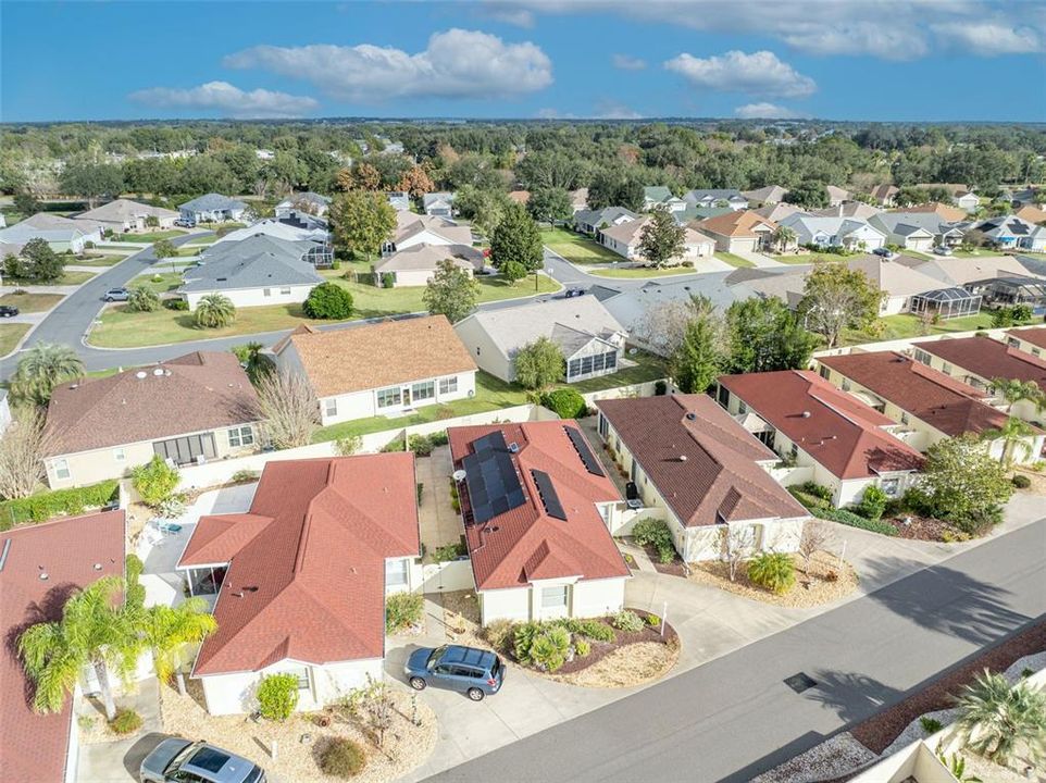 待售: $320,000 (2 贝兹, 2 浴室, 1174 平方英尺)