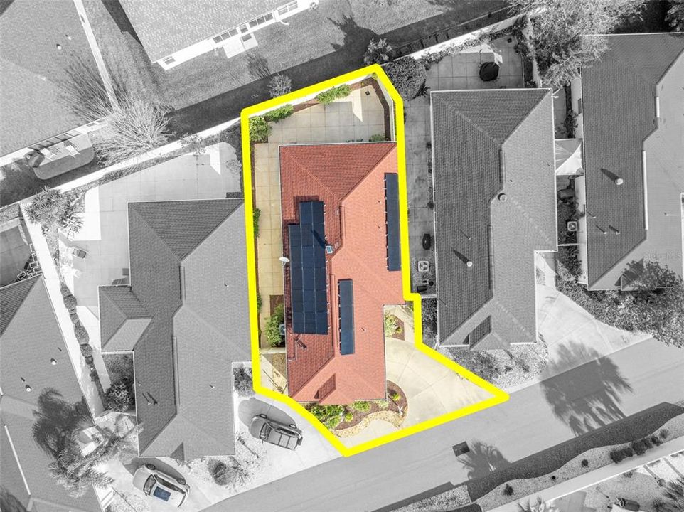 待售: $320,000 (2 贝兹, 2 浴室, 1174 平方英尺)