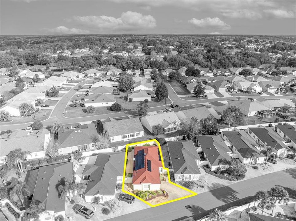 待售: $320,000 (2 贝兹, 2 浴室, 1174 平方英尺)