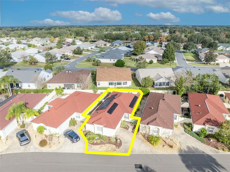 待售: $320,000 (2 贝兹, 2 浴室, 1174 平方英尺)