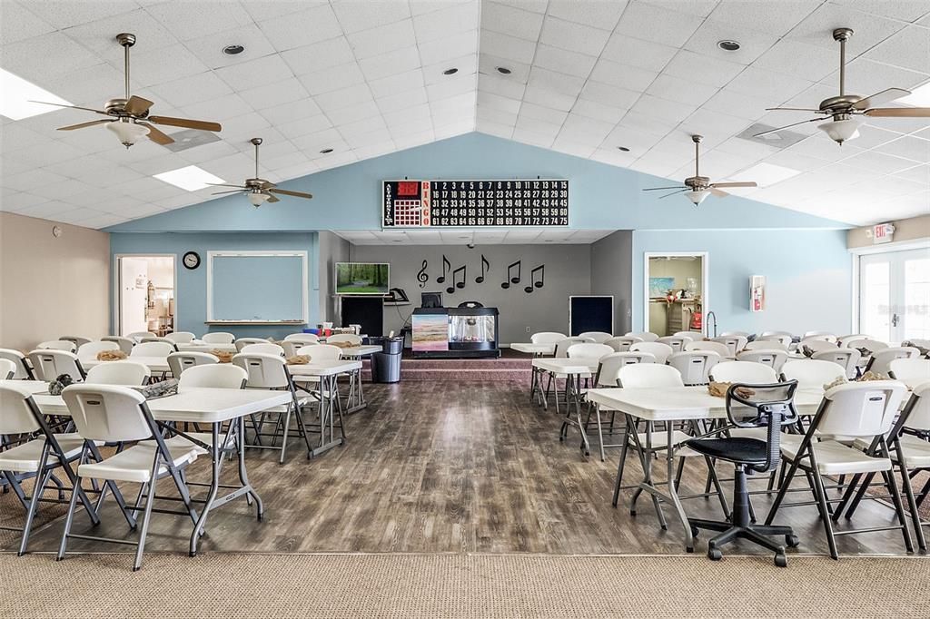 For Sale: $208,900 (3 beds, 2 baths, 1568 Square Feet)