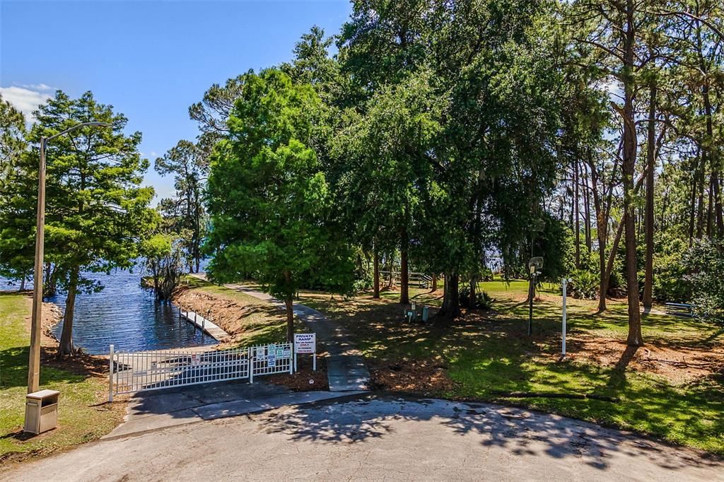 For Sale: $208,900 (3 beds, 2 baths, 1568 Square Feet)