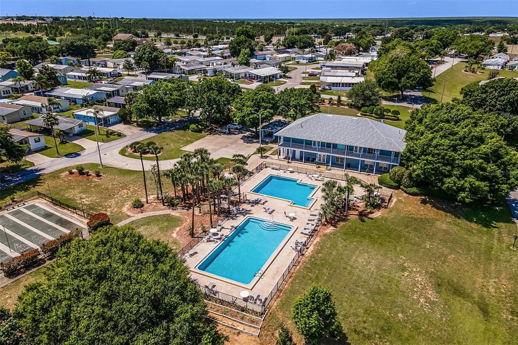 For Sale: $208,900 (3 beds, 2 baths, 1568 Square Feet)